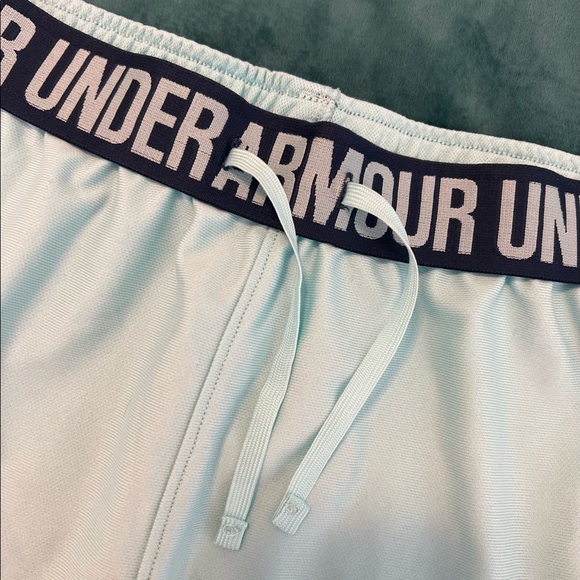 Women's Under Armour Play Up Shorts, Light Turquoise, Size M - Picture 3 of 7